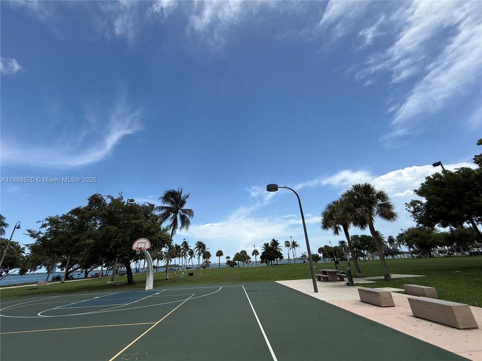 En Venta: $359,500 (1 camas, 1 baños, 760 Pies cuadrados)