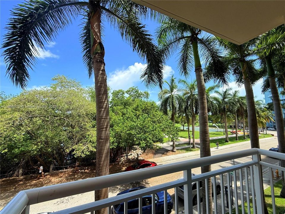 En Venta: $359,500 (1 camas, 1 baños, 760 Pies cuadrados)