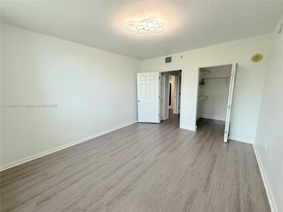 En Venta: $359,500 (1 camas, 1 baños, 760 Pies cuadrados)