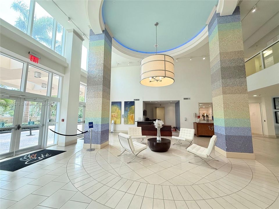 En Venta: $359,500 (1 camas, 1 baños, 760 Pies cuadrados)