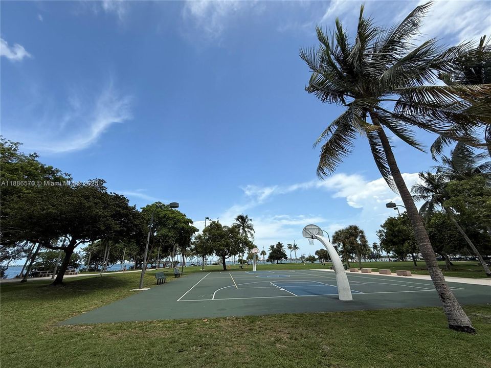 En Venta: $359,500 (1 camas, 1 baños, 760 Pies cuadrados)