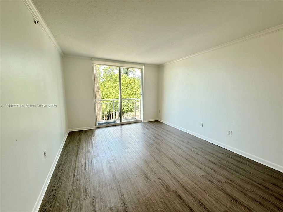 En Venta: $359,500 (1 camas, 1 baños, 760 Pies cuadrados)