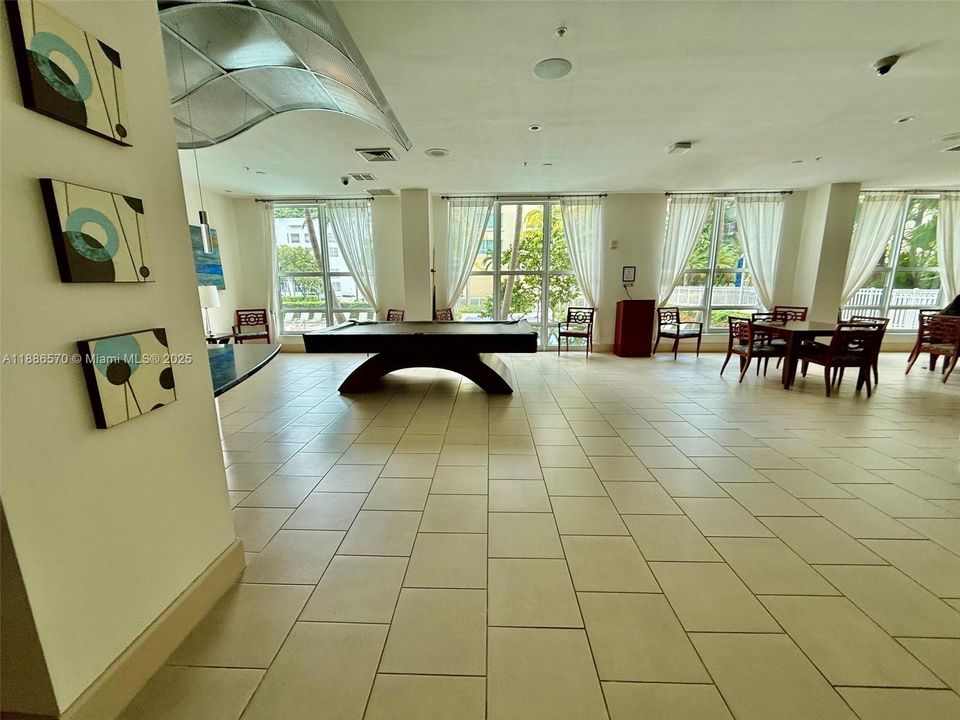 En Venta: $359,500 (1 camas, 1 baños, 760 Pies cuadrados)