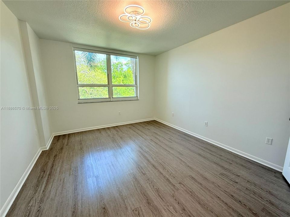 En Venta: $359,500 (1 camas, 1 baños, 760 Pies cuadrados)