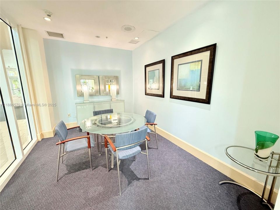 En Venta: $359,500 (1 camas, 1 baños, 760 Pies cuadrados)