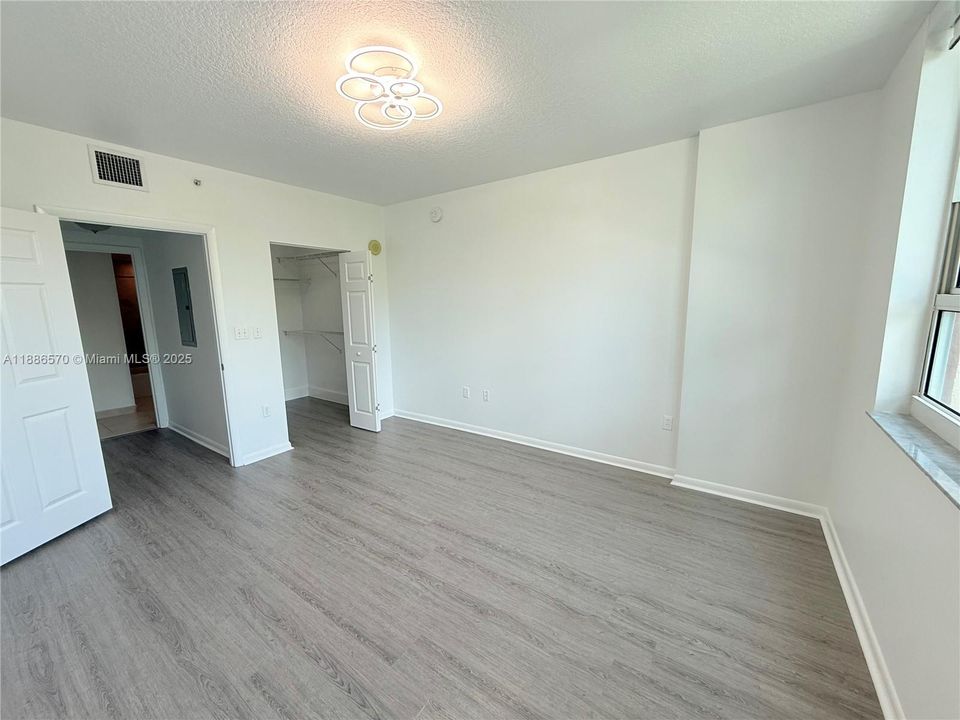 En Venta: $359,500 (1 camas, 1 baños, 760 Pies cuadrados)