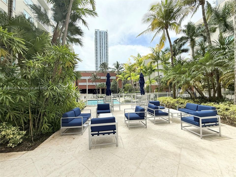 En Venta: $359,500 (1 camas, 1 baños, 760 Pies cuadrados)