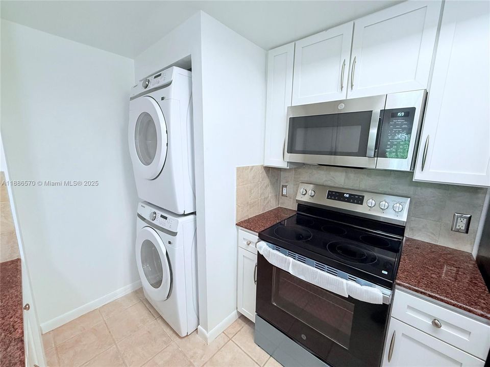 En Venta: $359,500 (1 camas, 1 baños, 760 Pies cuadrados)