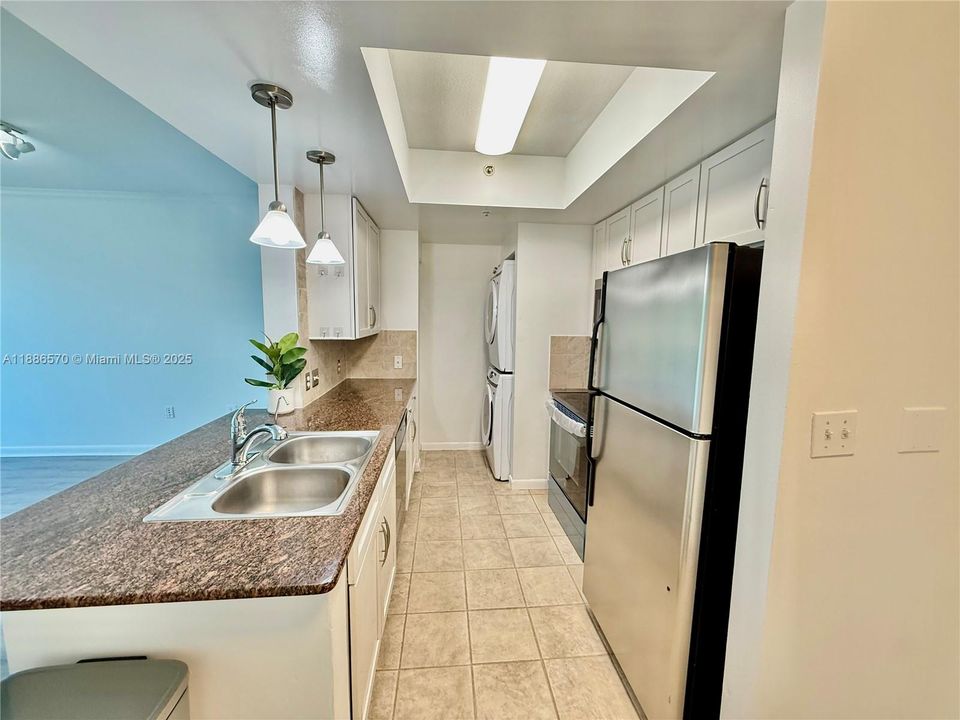 En Venta: $359,500 (1 camas, 1 baños, 760 Pies cuadrados)