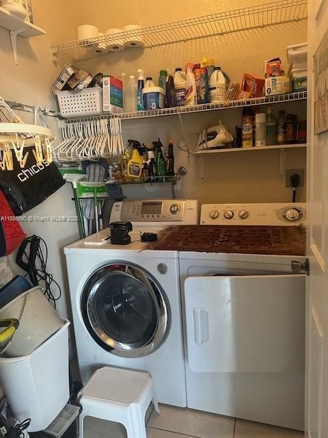 Activo con contrato: $348,000 (2 camas, 2 baños, 1130 Pies cuadrados)