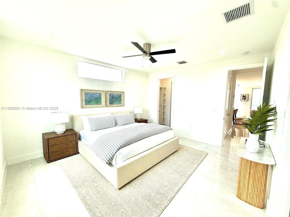 For Sale: $3,475,000 (5 beds, 5 baths, 4091 Square Feet)