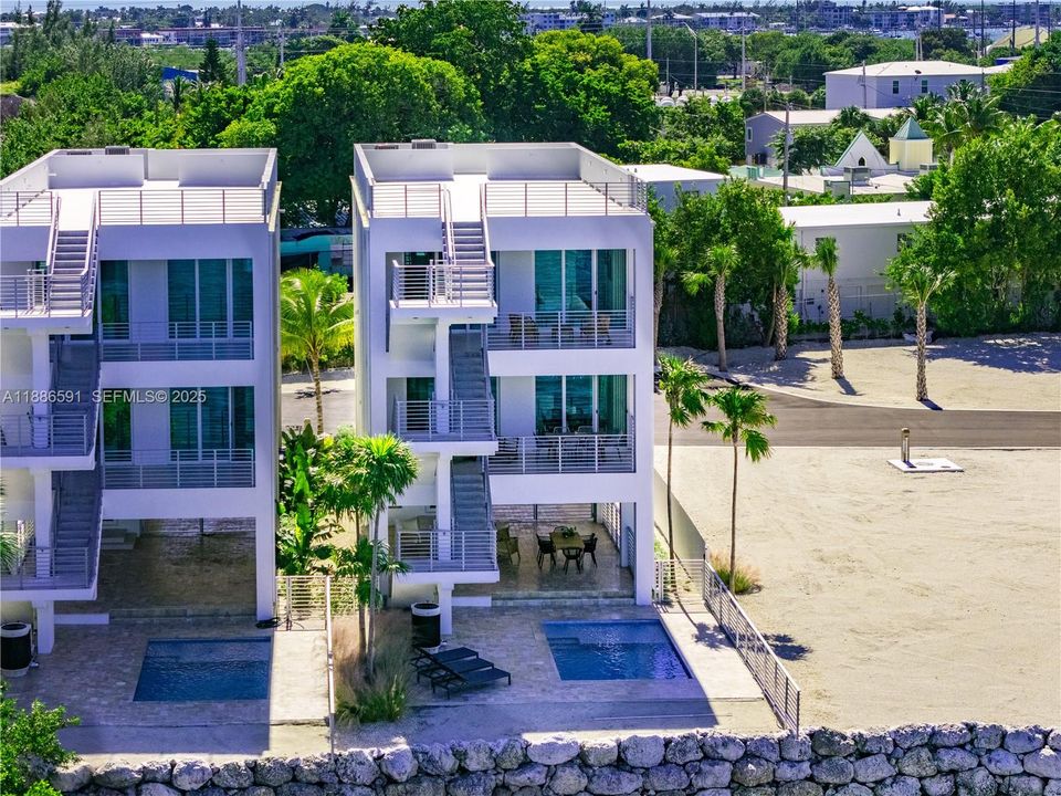 待售: $3,475,000 (5 贝兹, 5 浴室, 4091 平方英尺)