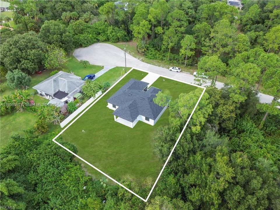 For Sale: $349,900 (3 beds, 2 baths, 1536 Square Feet)