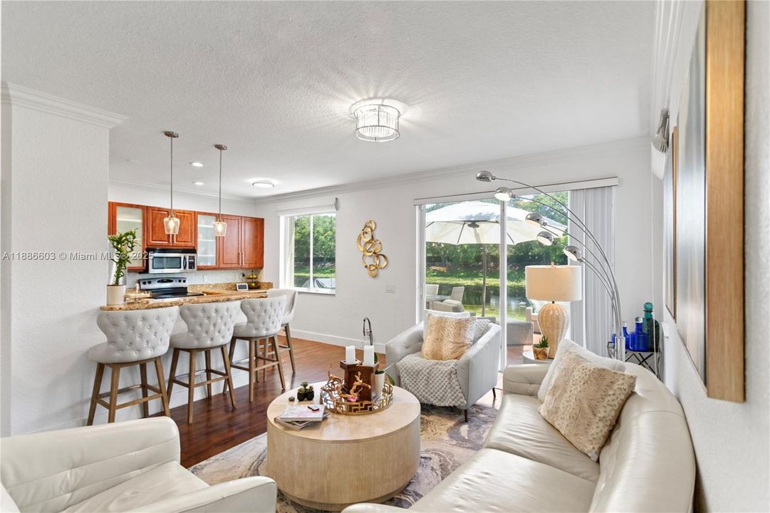 Recently Sold: $780,000 (4 beds, 3 baths, 1902 Square Feet)