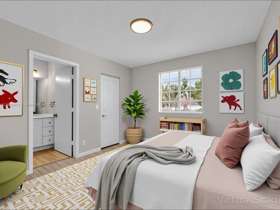 Active With Contract: $495,000 (2 beds, 2 baths, 1131 Square Feet)