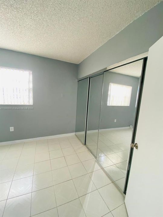 Vendido Recientemente: $210,000 (2 camas, 1 baños, 732 Pies cuadrados)