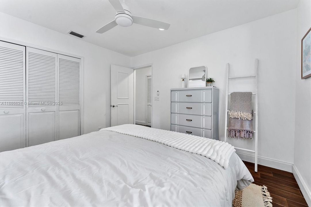 Active With Contract: $615,000 (3 beds, 2 baths, 1480 Square Feet)