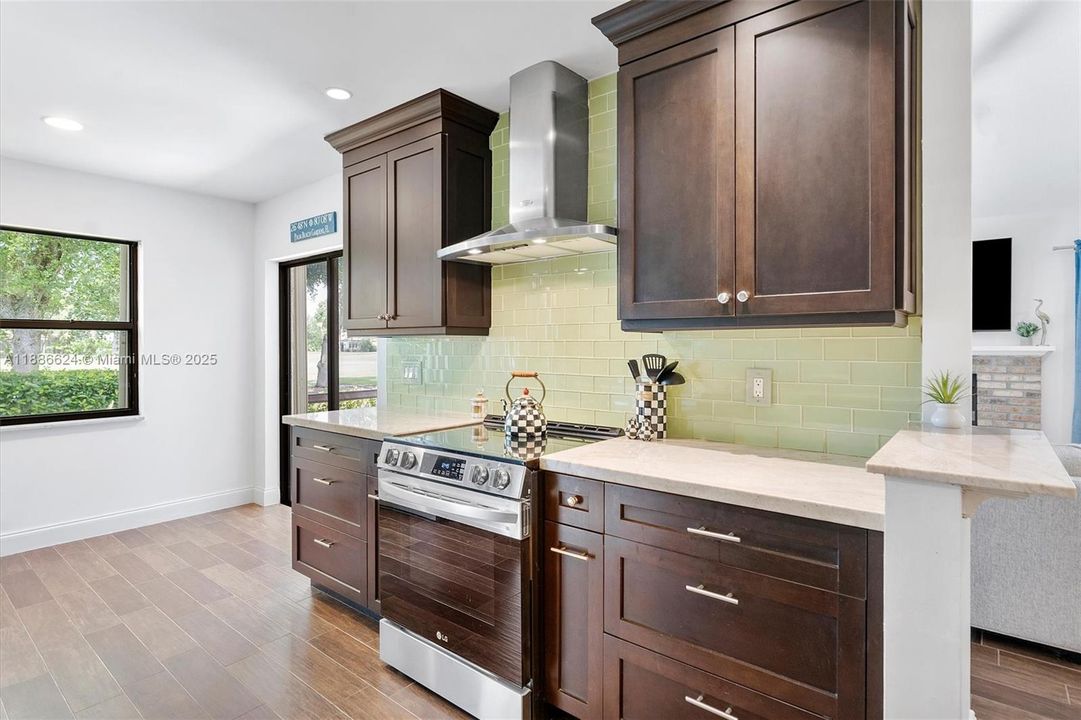 Active With Contract: $615,000 (3 beds, 2 baths, 1480 Square Feet)