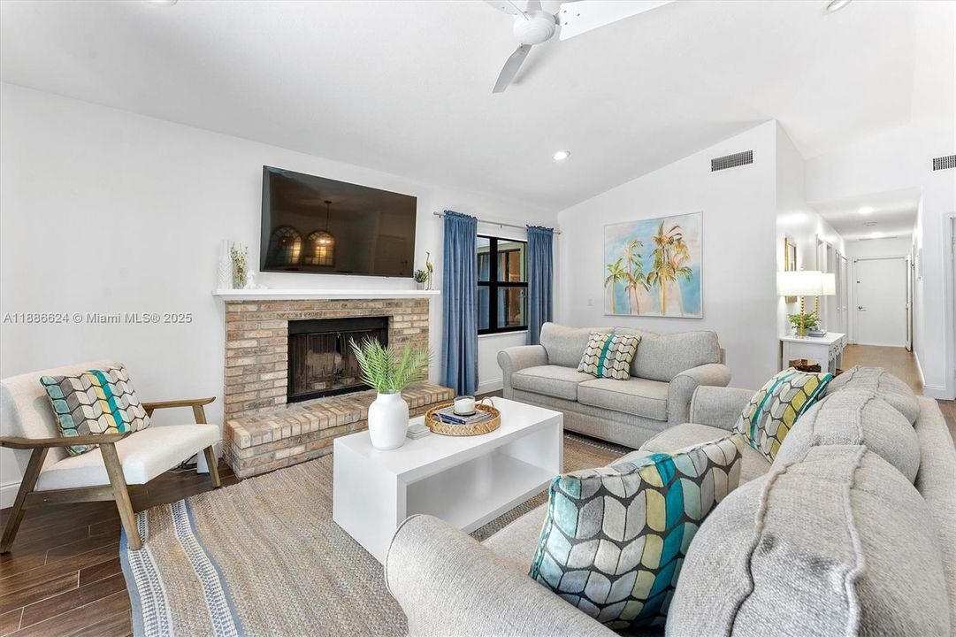 Active With Contract: $615,000 (3 beds, 2 baths, 1480 Square Feet)