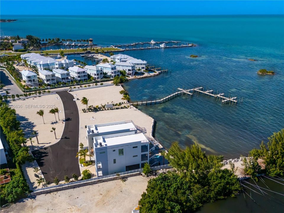 For Sale: $1,975,000 (0.09 acres)