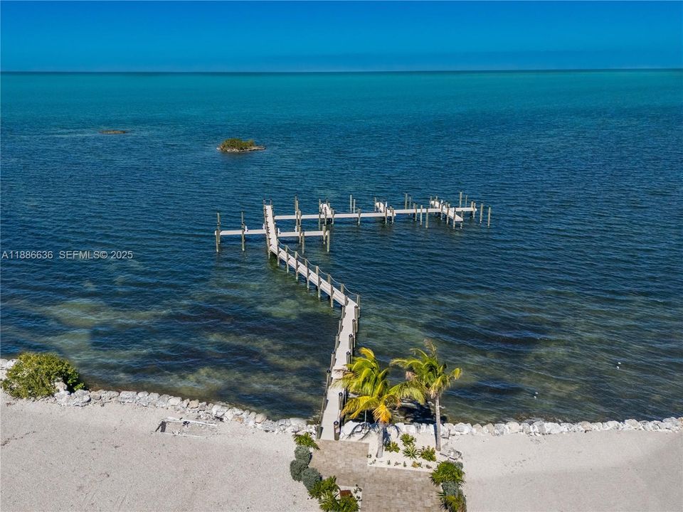 For Sale: $1,975,000 (0.09 acres)