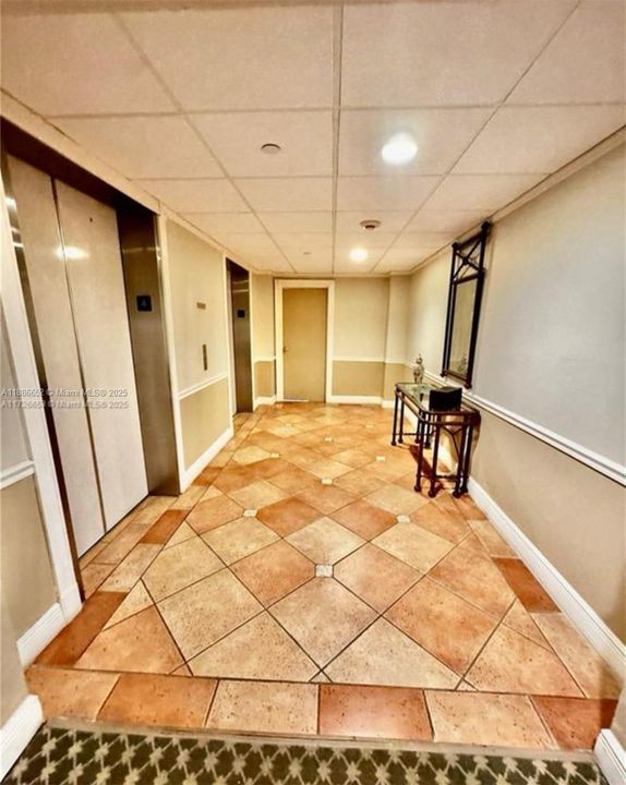 待售: $799,000 (2 贝兹, 2 浴室, 1123 平方英尺)