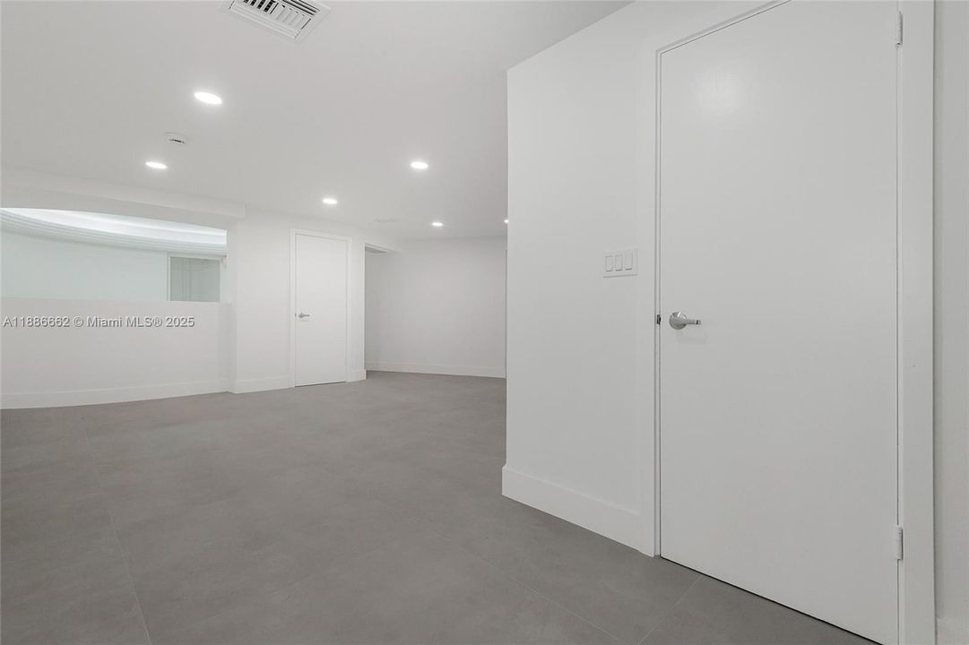 For Rent: $27 (0 beds, 0 baths, 0 Square Feet)