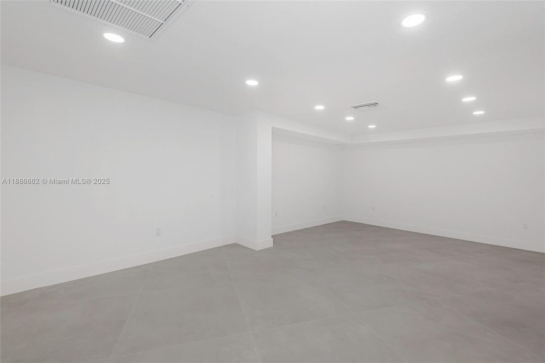 For Rent: $27 (0 beds, 0 baths, 0 Square Feet)