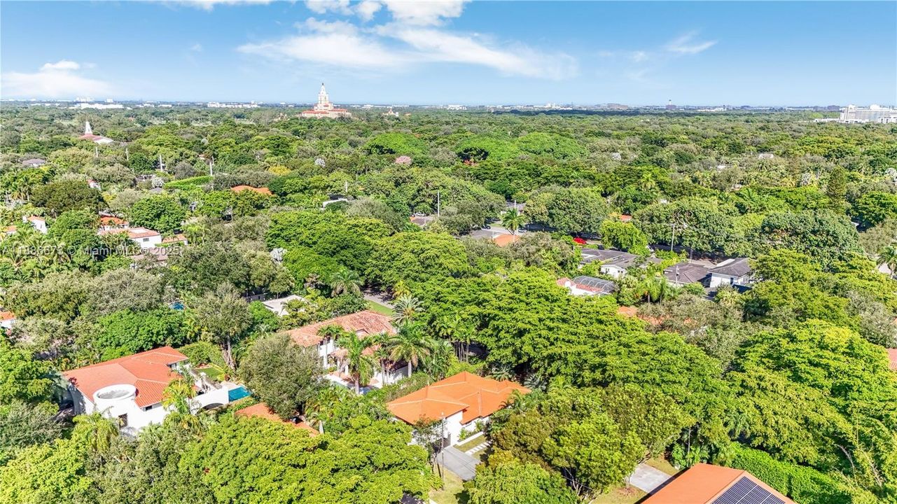 For Sale: $2,900,000 (3 beds, 2 baths, 2196 Square Feet)