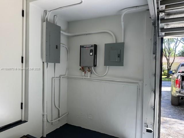 Tankless water heater