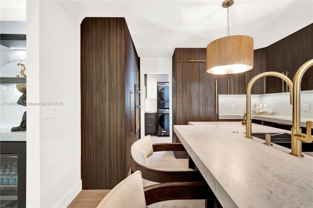 For Sale: $2,900,000 (3 beds, 2 baths, 2196 Square Feet)