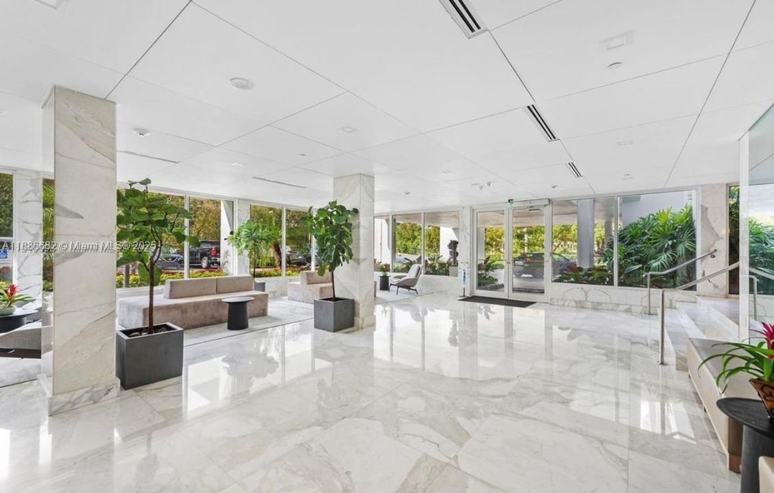 待售: $1,250,000 (3 贝兹, 2 浴室, 1350 平方英尺)