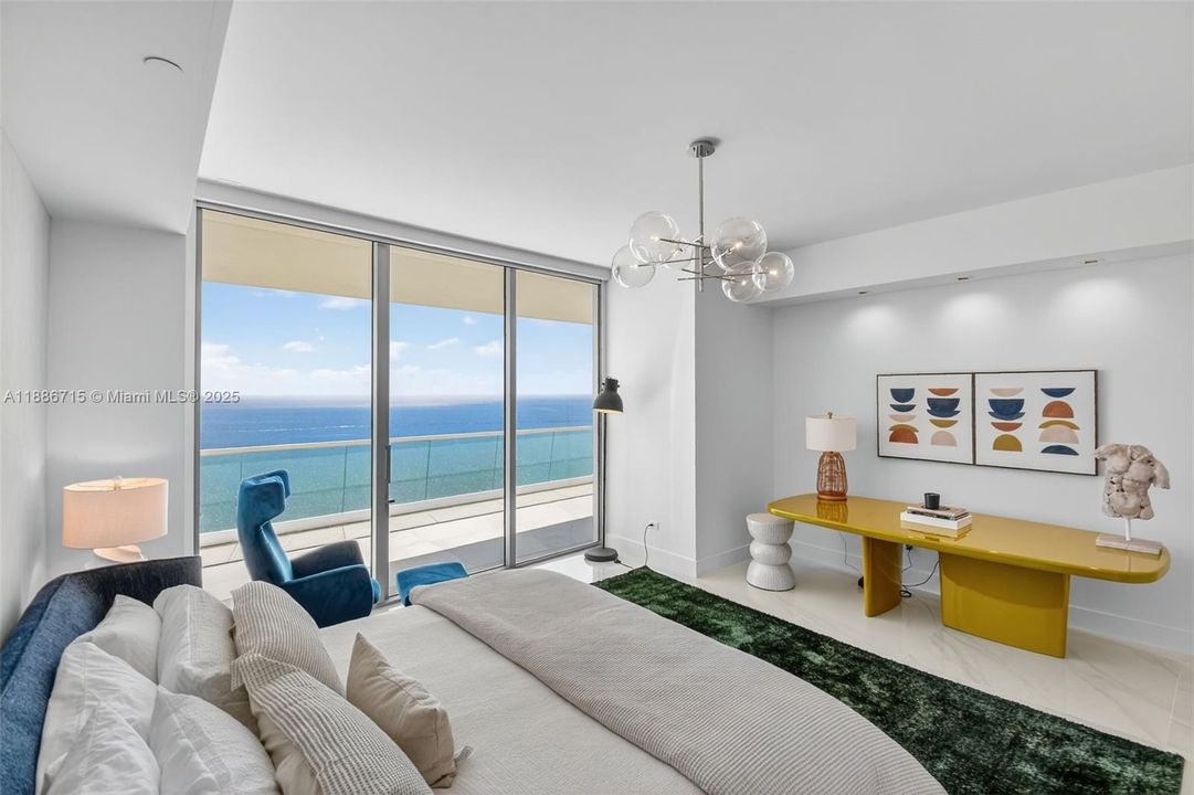 На продажу: $7,700,000 (4 спален, 5 ванн, 3252 Квадратных фут)