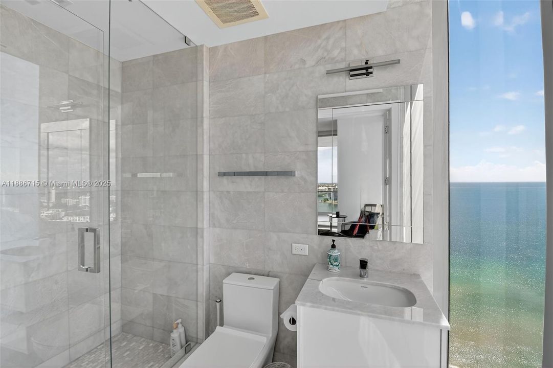 На продажу: $7,700,000 (4 спален, 5 ванн, 3252 Квадратных фут)