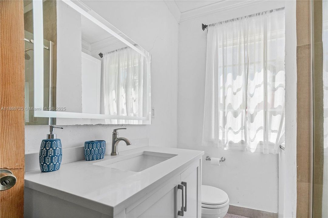 En Venta: $1,200,000 (2 camas, 2 baños, 1054 Pies cuadrados)