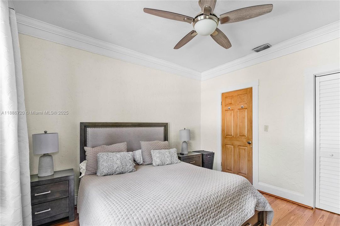 En Venta: $1,200,000 (2 camas, 2 baños, 1054 Pies cuadrados)