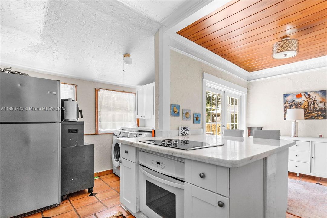En Venta: $1,200,000 (2 camas, 2 baños, 1054 Pies cuadrados)