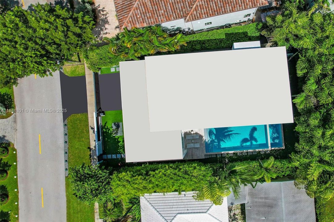 For Sale: $9,900,000 (3 beds, 3 baths, 3534 Square Feet)