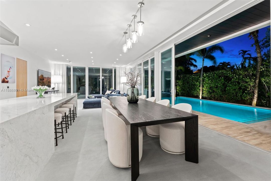 For Sale: $9,900,000 (3 beds, 3 baths, 3534 Square Feet)