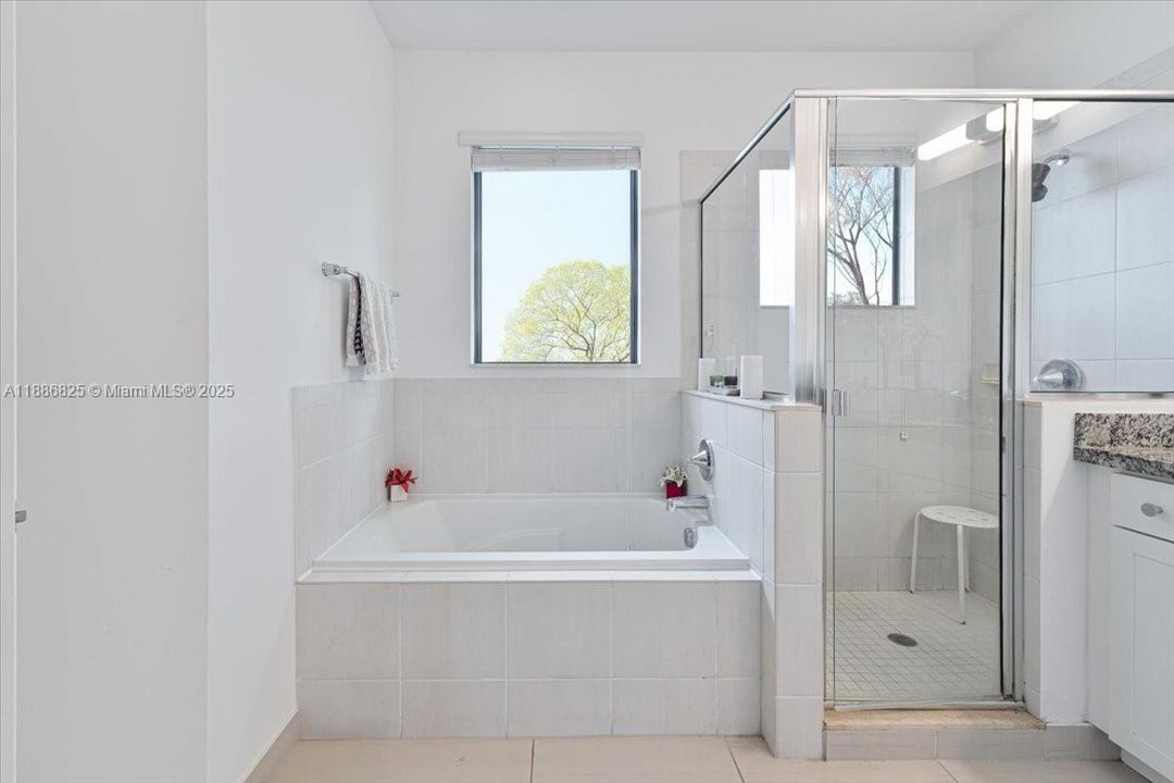 For Sale: $669,000 (3 beds, 2 baths, 2246 Square Feet)