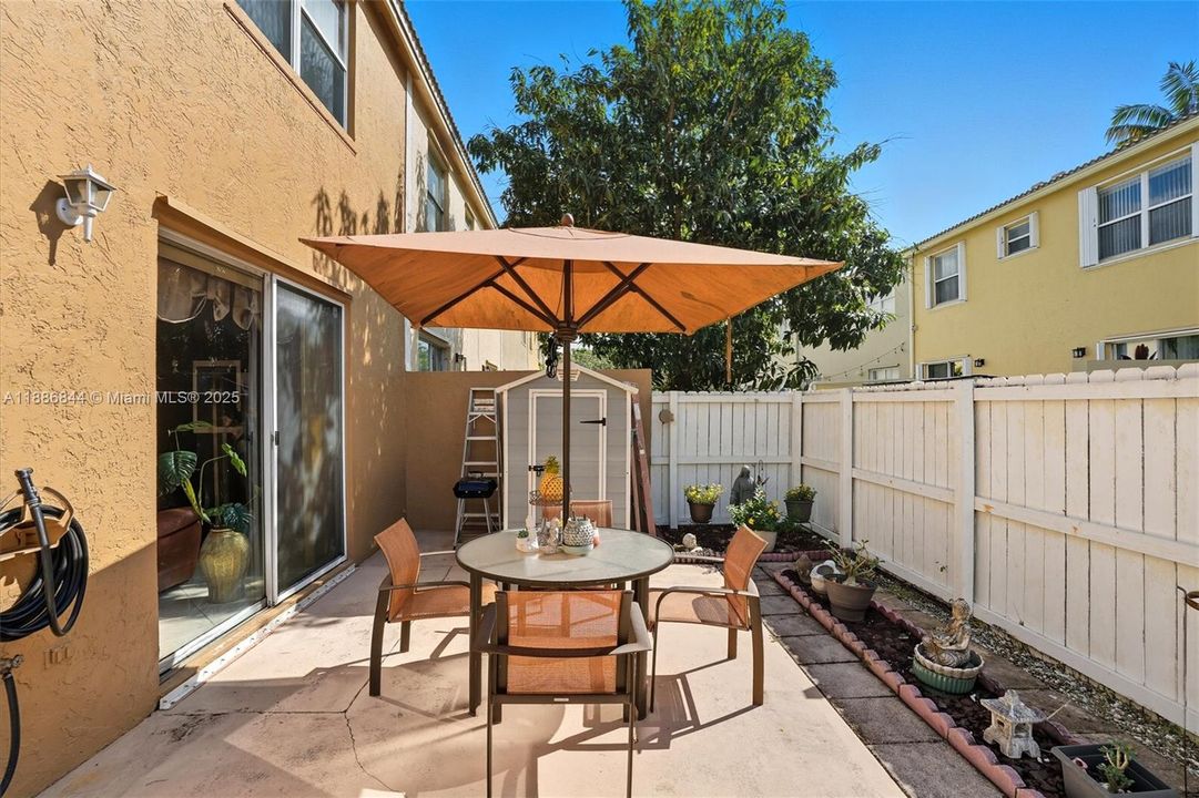 En Venta: $515,000 (3 camas, 2 baños, 1628 Pies cuadrados)