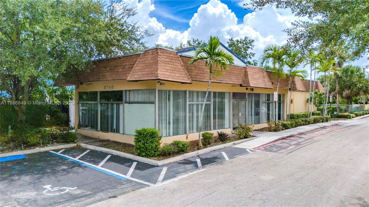 待售: $795,000 (0 贝兹, 0 浴室, 0 平方英尺)