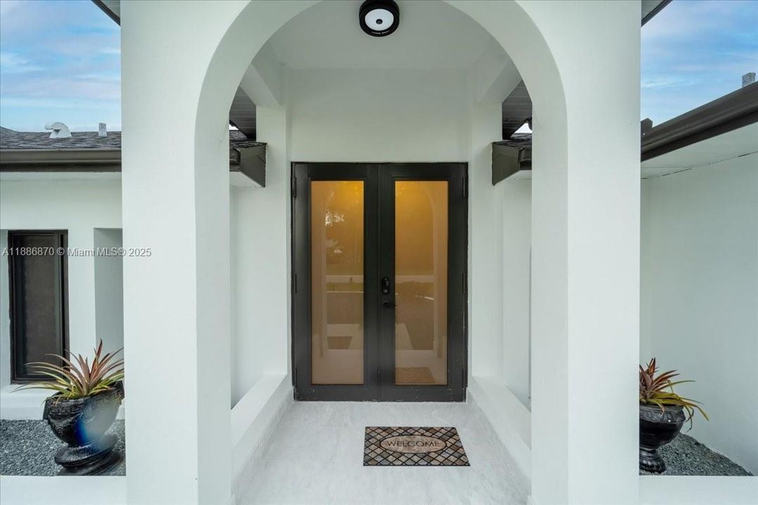 待售: $1,099,000 (3 贝兹, 3 浴室, 0 平方英尺)