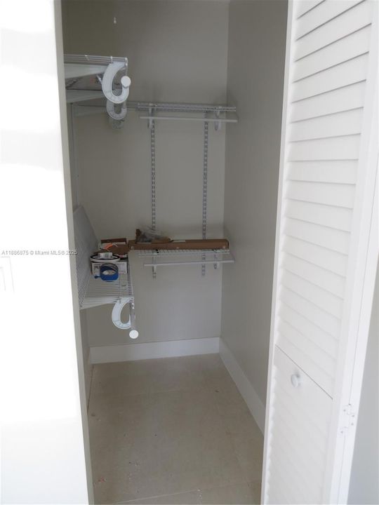 For Sale: $999,500 (0 beds, 0 baths, 2780 Square Feet)