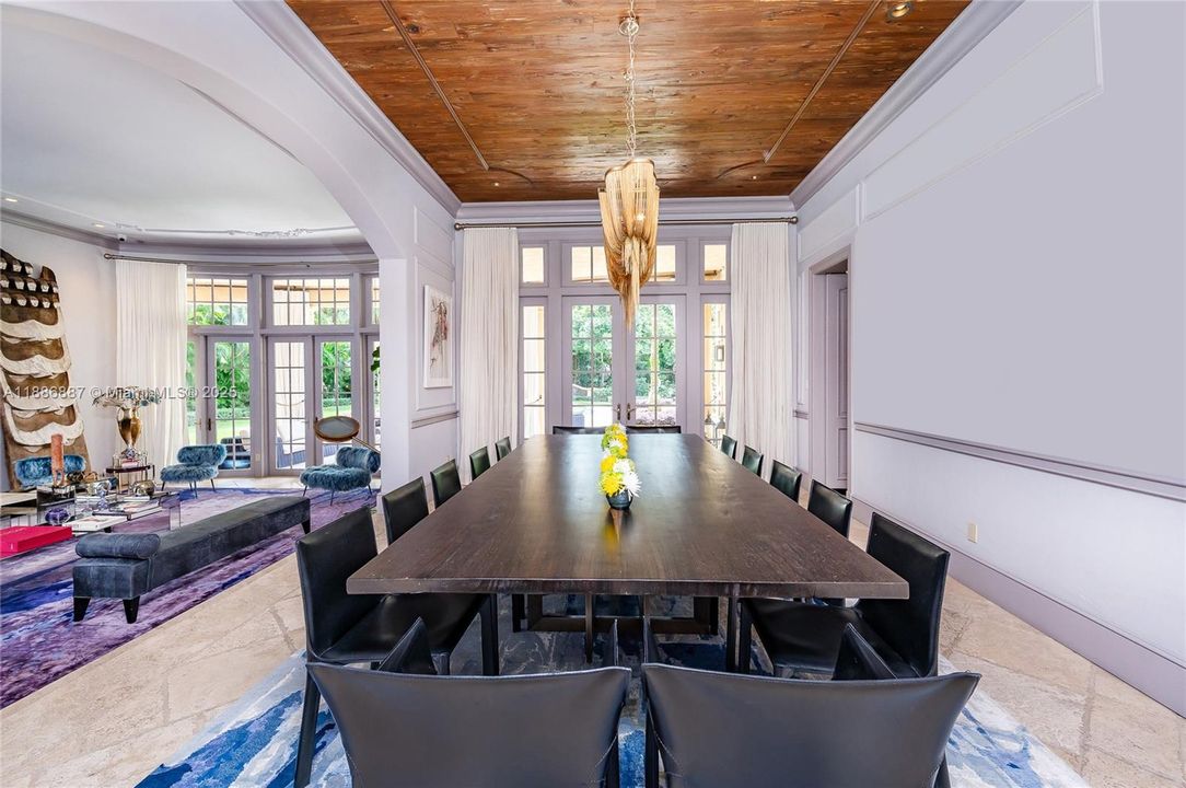 На продажу: $14,500,000 (6 спален, 6 ванн, 7787 Квадратных фут)