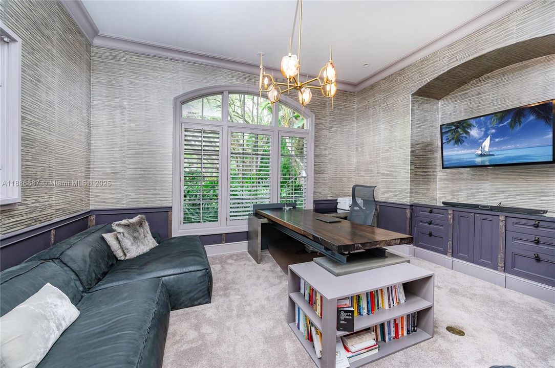 На продажу: $14,500,000 (6 спален, 6 ванн, 7787 Квадратных фут)