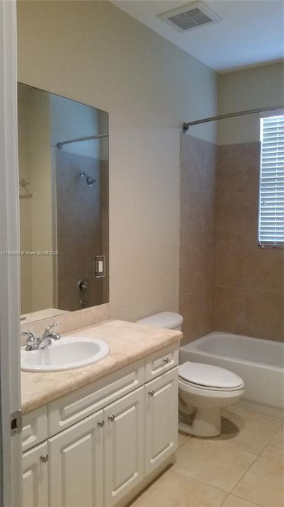 Active With Contract: $3,750 (3 beds, 2 baths, 2400 Square Feet)