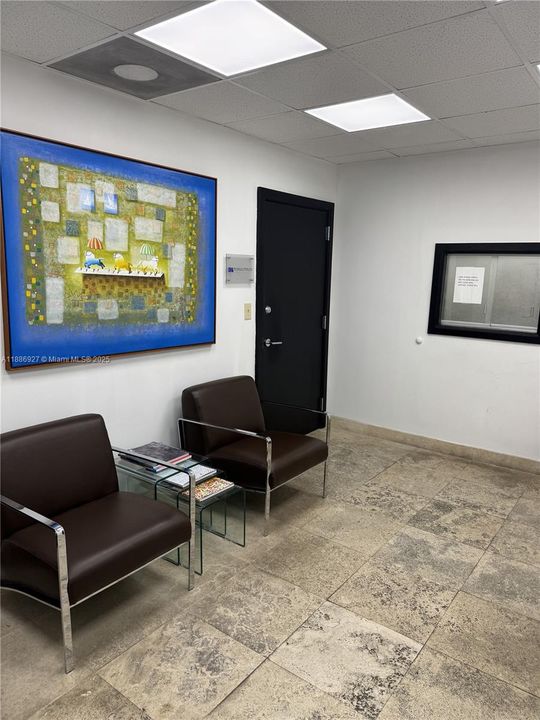 出租: $1,200 (0 贝兹, 0 浴室, 0 平方英尺)