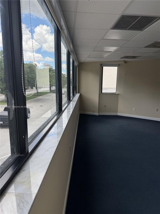 出租: $1,200 (0 贝兹, 0 浴室, 0 平方英尺)