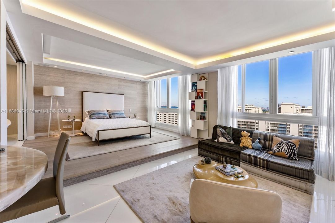 En Venta: $10,000,000 (4 camas, 5 baños, 5207 Pies cuadrados)